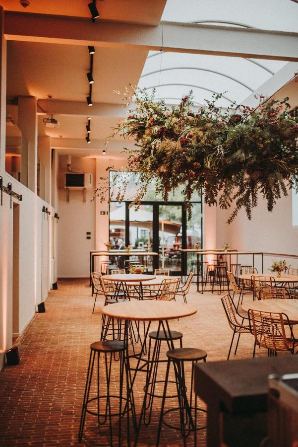 B&B De Vrijboom Kruisem エクステリア 写真