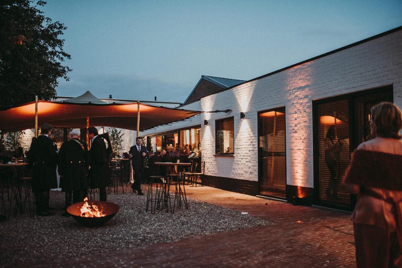 B&B De Vrijboom Kruisem エクステリア 写真